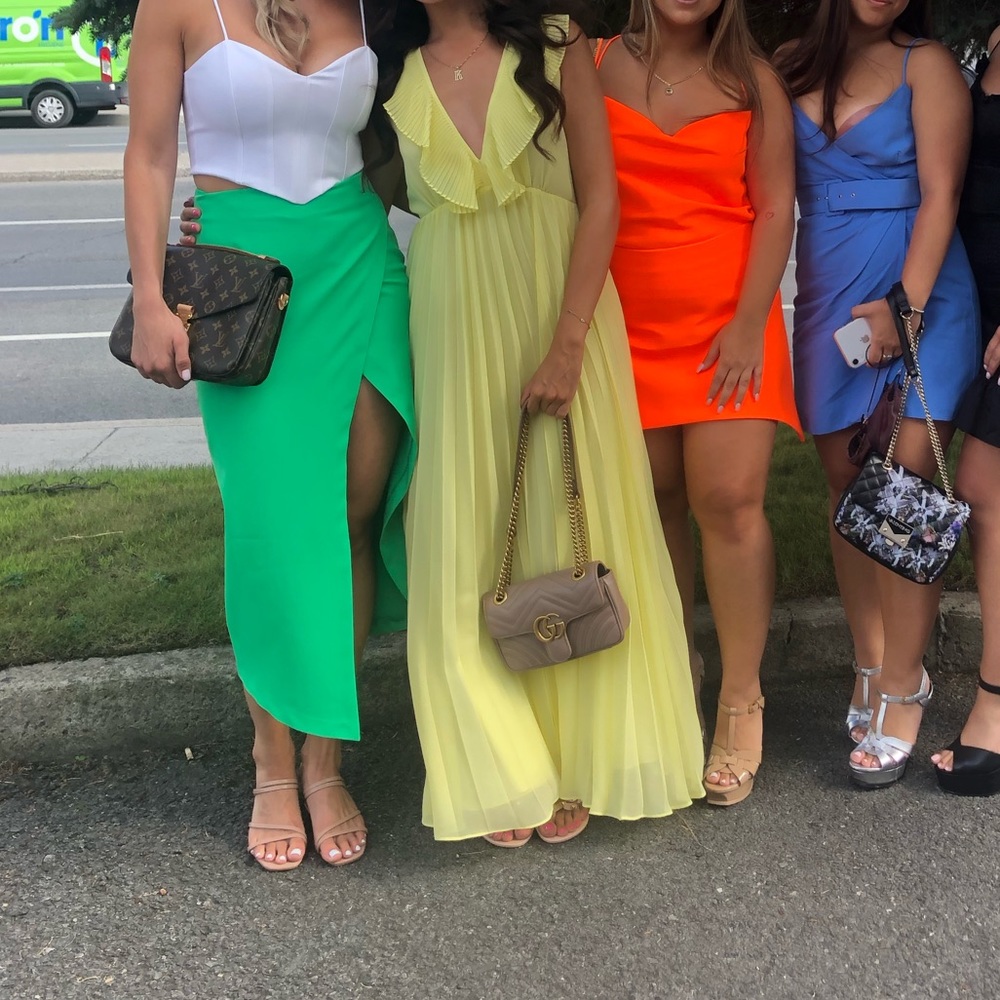Zara yellow maxi dress size medium